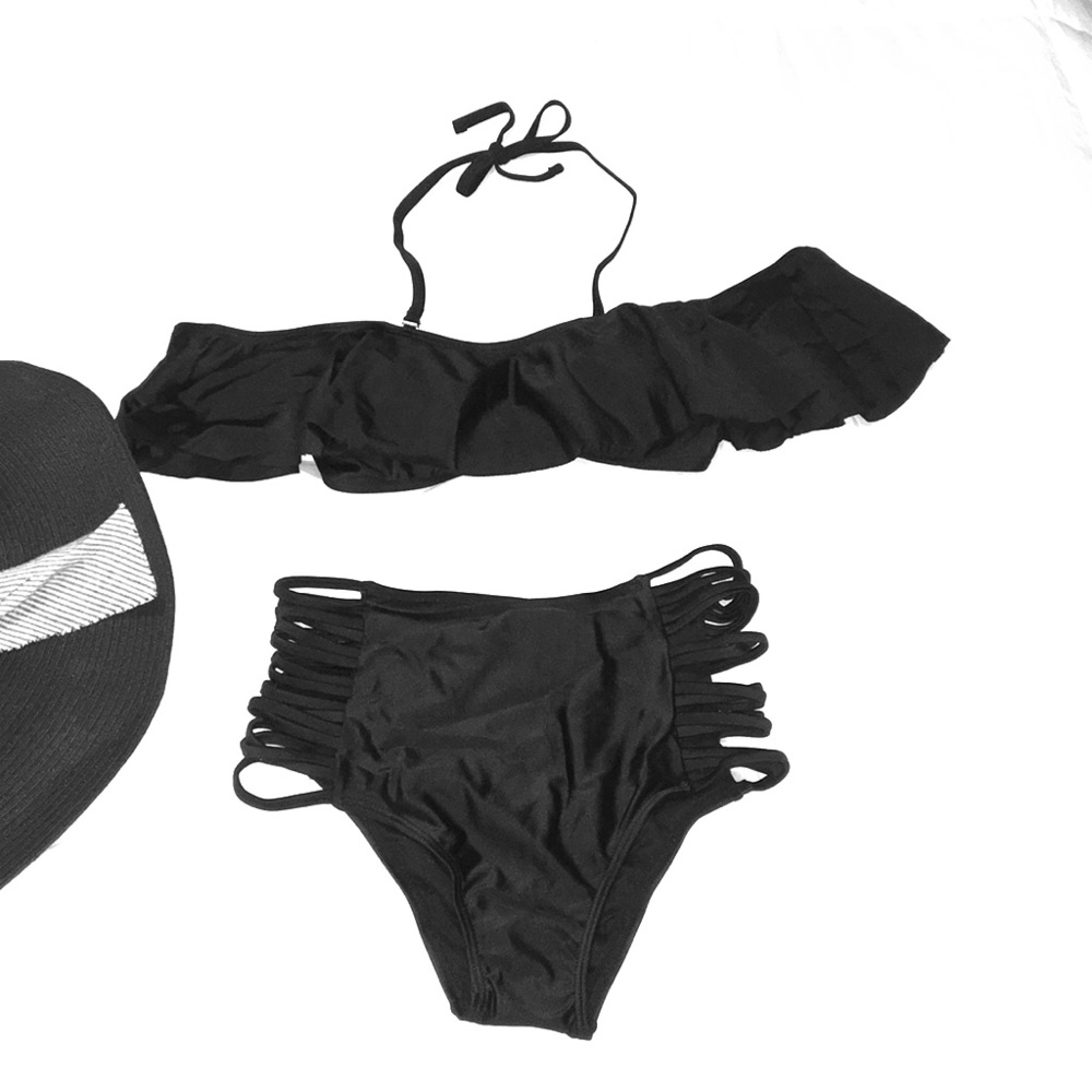 NWT High Waisted Off the shoulder bandeau bikini - Picture 1 of 8